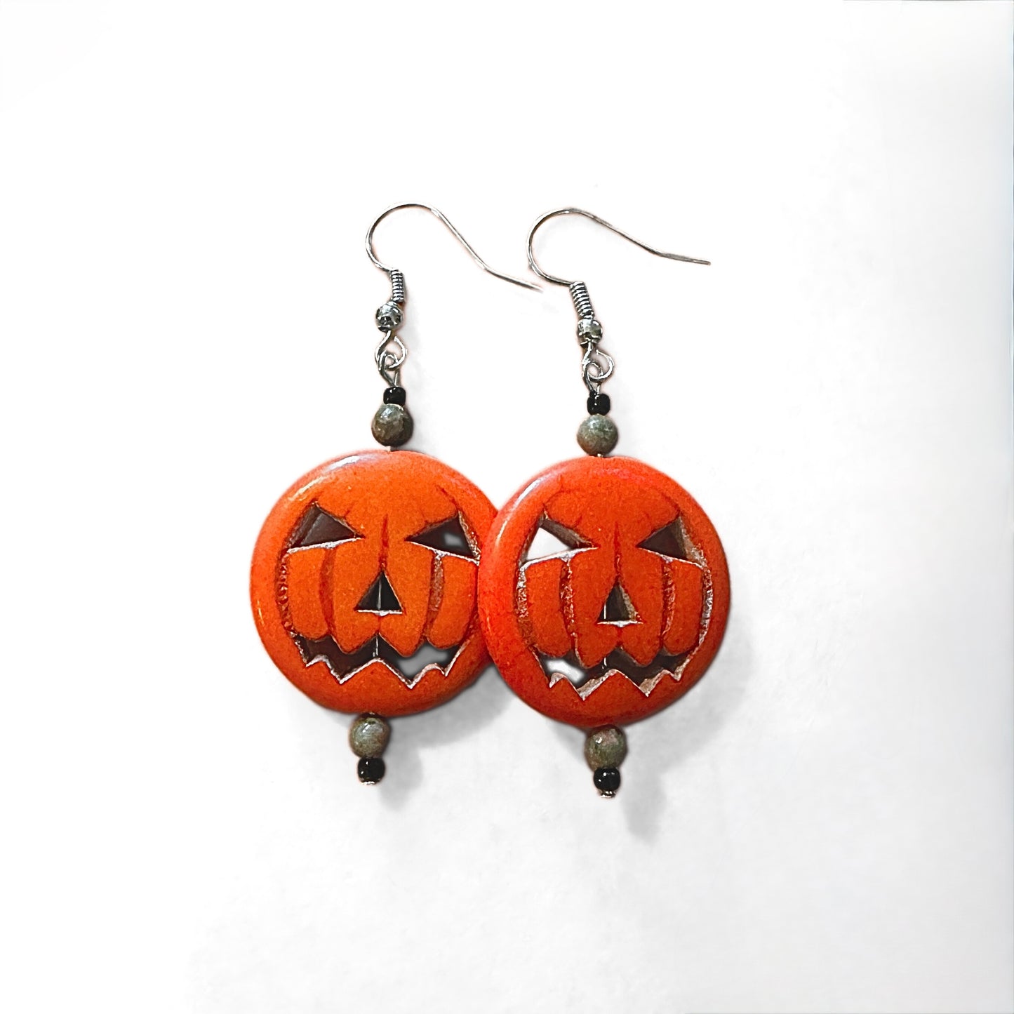 Jack-o Dangles