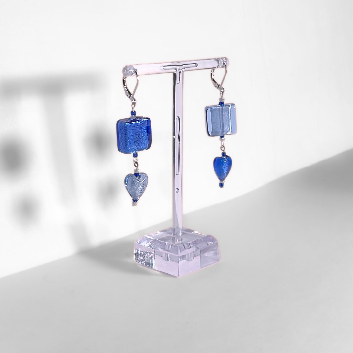 Welcome To My Wife (Chandelier)